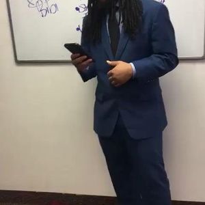 Meet your Posher, Damontra